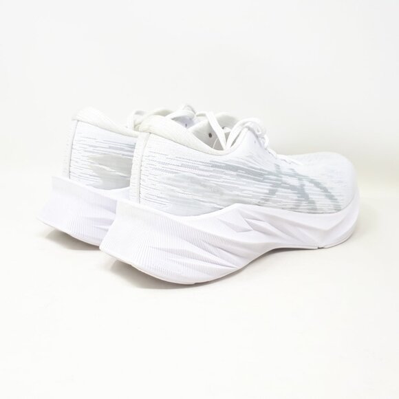 Asics Novablast 3 Running Walking Shoe Sneaker Mens Size 9 US White 1011B458 102 - Picture 5 of 12